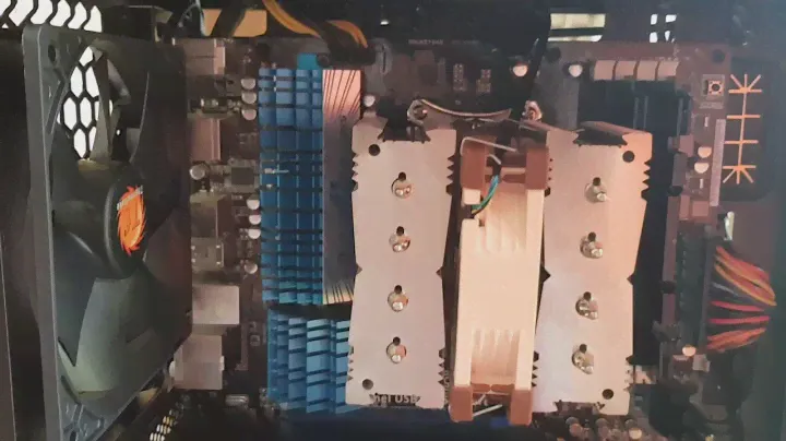 Thermaltake Versa C23 cables arrangement